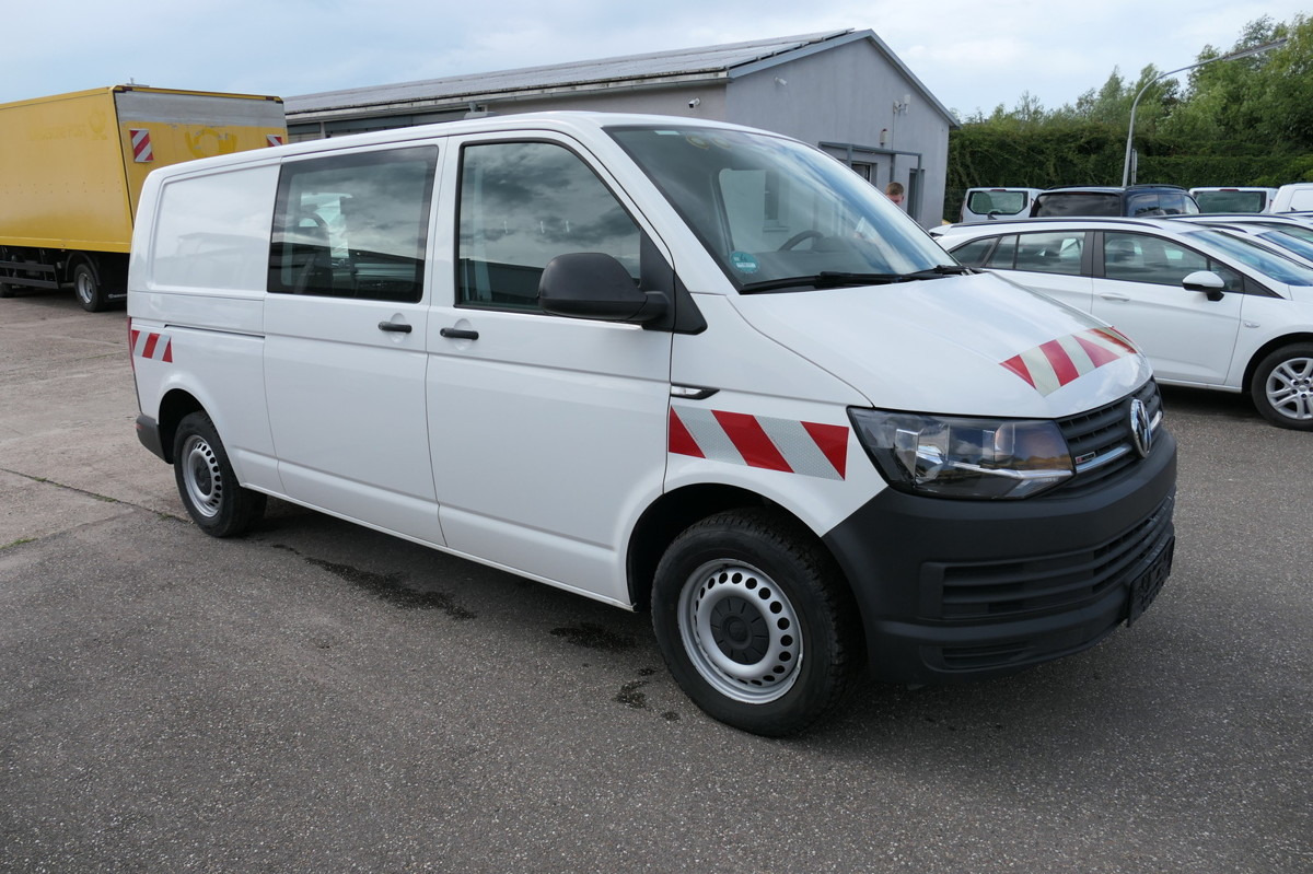 VW T6 Transporter 2.0 TDI 4Motion lang 3Sitzer AHK - Small van: picture 3 VW T6 Transporter 2.0 TDI 4Motion lang 3Sitzer AHK - Small van: picture 3