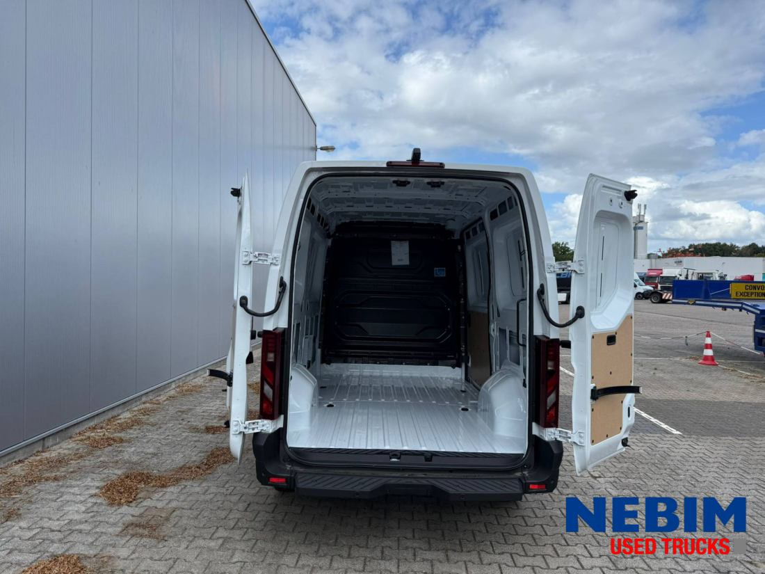 Renault Master L2H2 150HP. 4 Units Available leasing Renault Master L2H2 150HP. 4 Units Available: picture 9