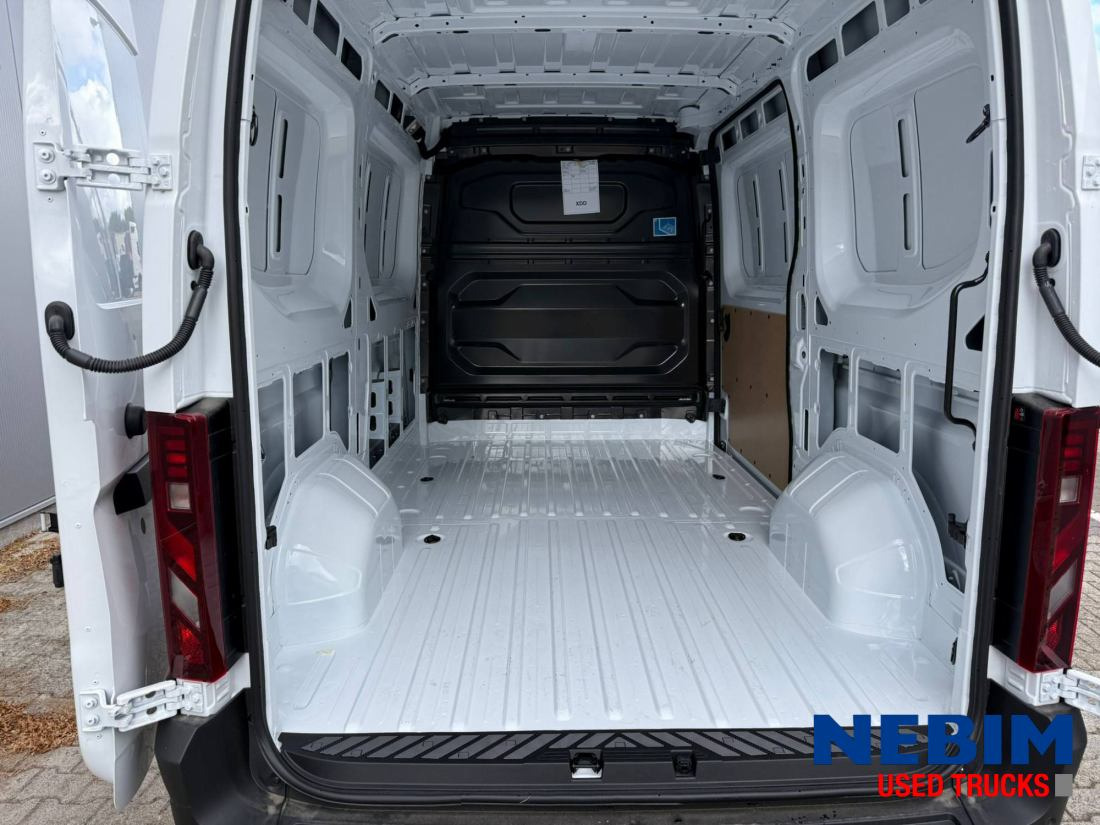 Renault Master L2H2 150HP. 4 Units Available leasing Renault Master L2H2 150HP. 4 Units Available: picture 10