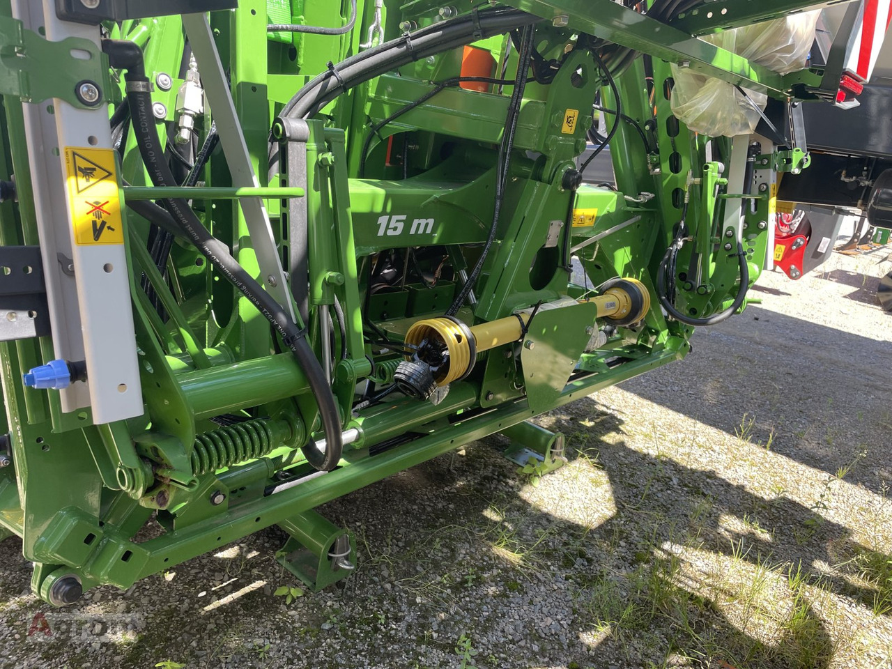 New Tractor mounted sprayer Amazone UF 1302: picture 6