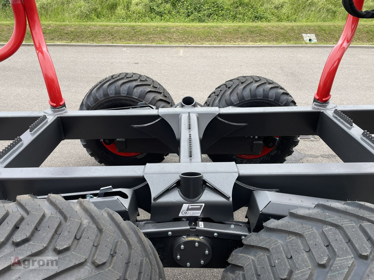 New Forestry trailer Krpan GP 14 DF + Kran 7,4 K: picture 9