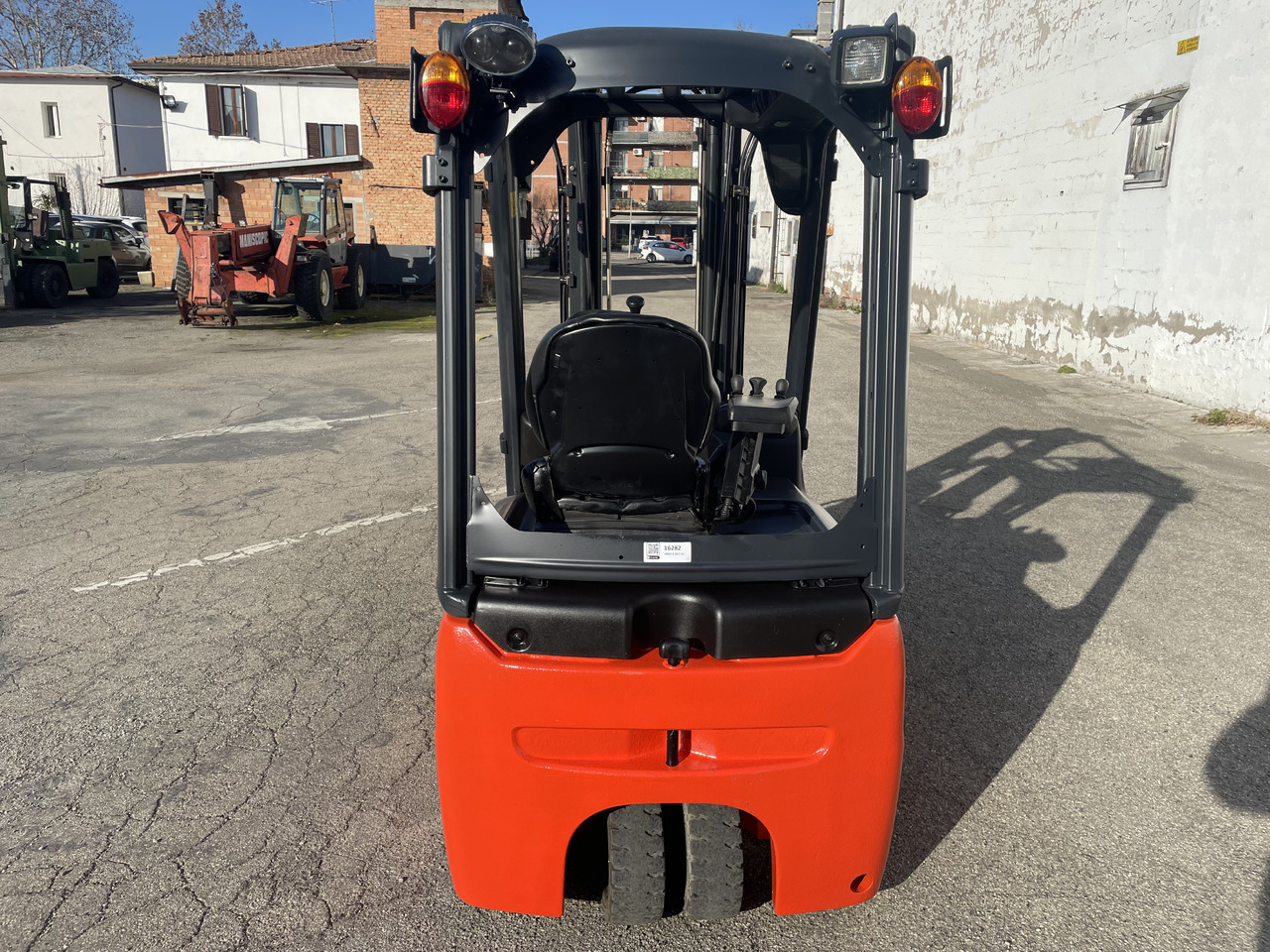 LINDE E 16 C-01 (batt. 2017) - Electric forklift: picture 3 LINDE E 16 C-01 (batt. 2017) - Electric forklift: picture 3
