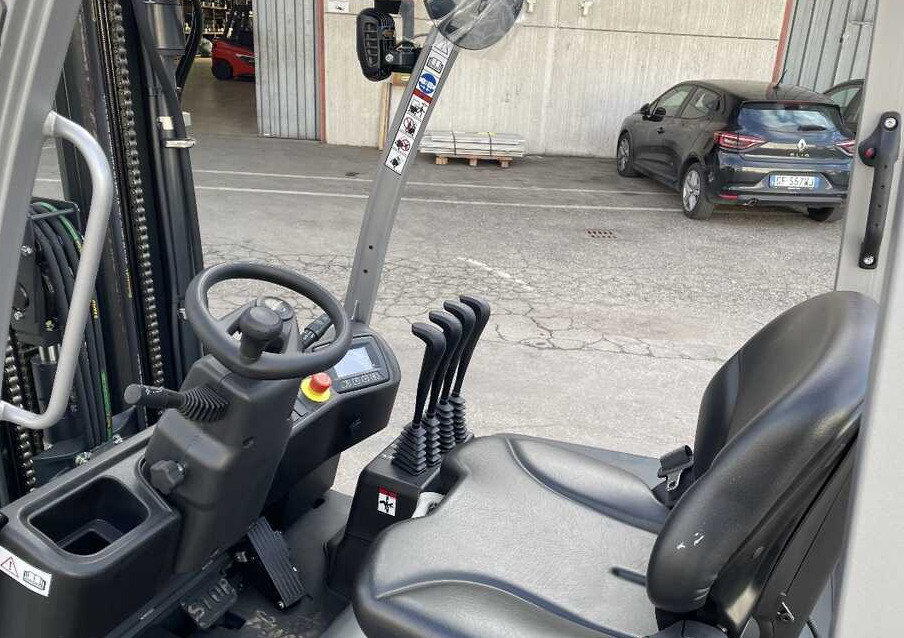 Still RCE 15 Li-Ion (NUOVO) - Electric forklift: picture 2 Still RCE 15 Li-Ion (NUOVO) - Electric forklift: picture 2