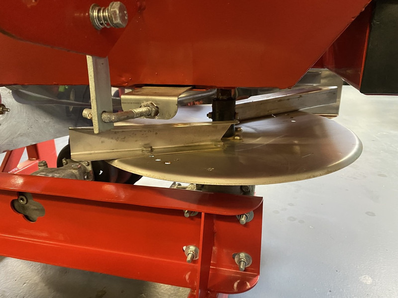 Fagros - Fertilizer spreader: picture 2 Fagros - Fertilizer spreader: picture 2