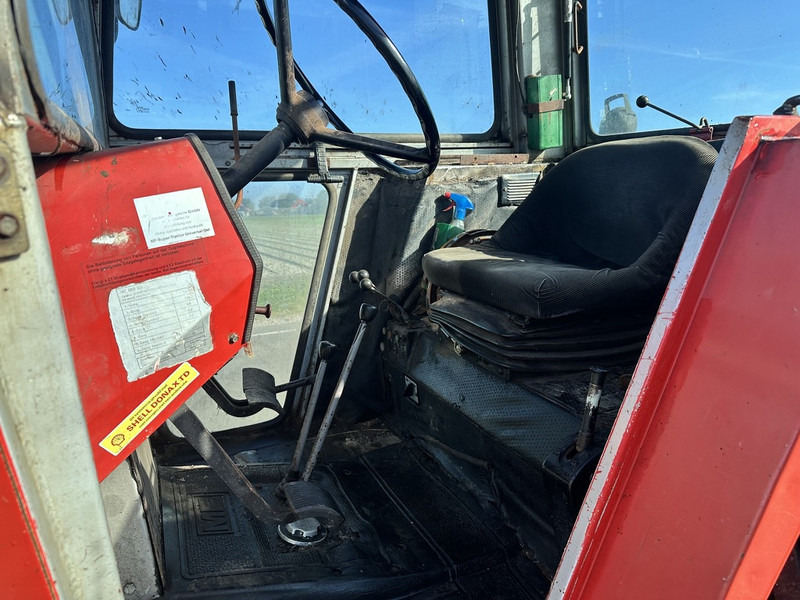 Massey Ferguson 590 - Farm tractor: picture 4 Massey Ferguson 590 - Farm tractor: picture 4