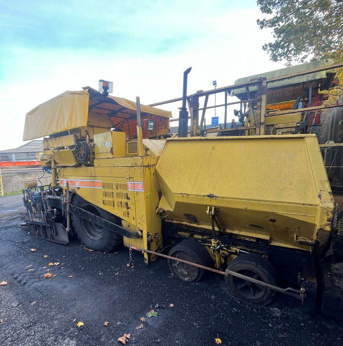 Caterpillar AP600 - Asphalt paver: picture 1 Caterpillar AP600 - Asphalt paver: picture 1