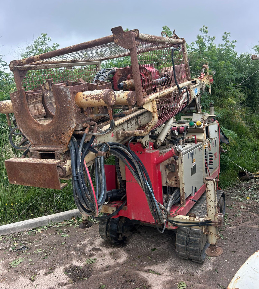 Comacchio GEO 205 - Drilling rig: picture 3 Comacchio GEO 205 - Drilling rig: picture 3