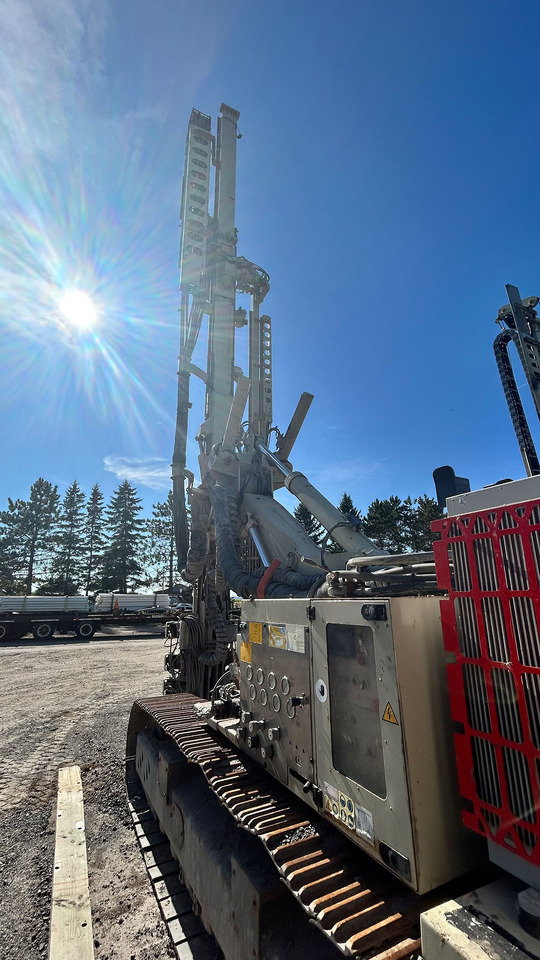 Comacchio MC 28 A - Pile driver: picture 1 Comacchio MC 28 A - Pile driver: picture 1