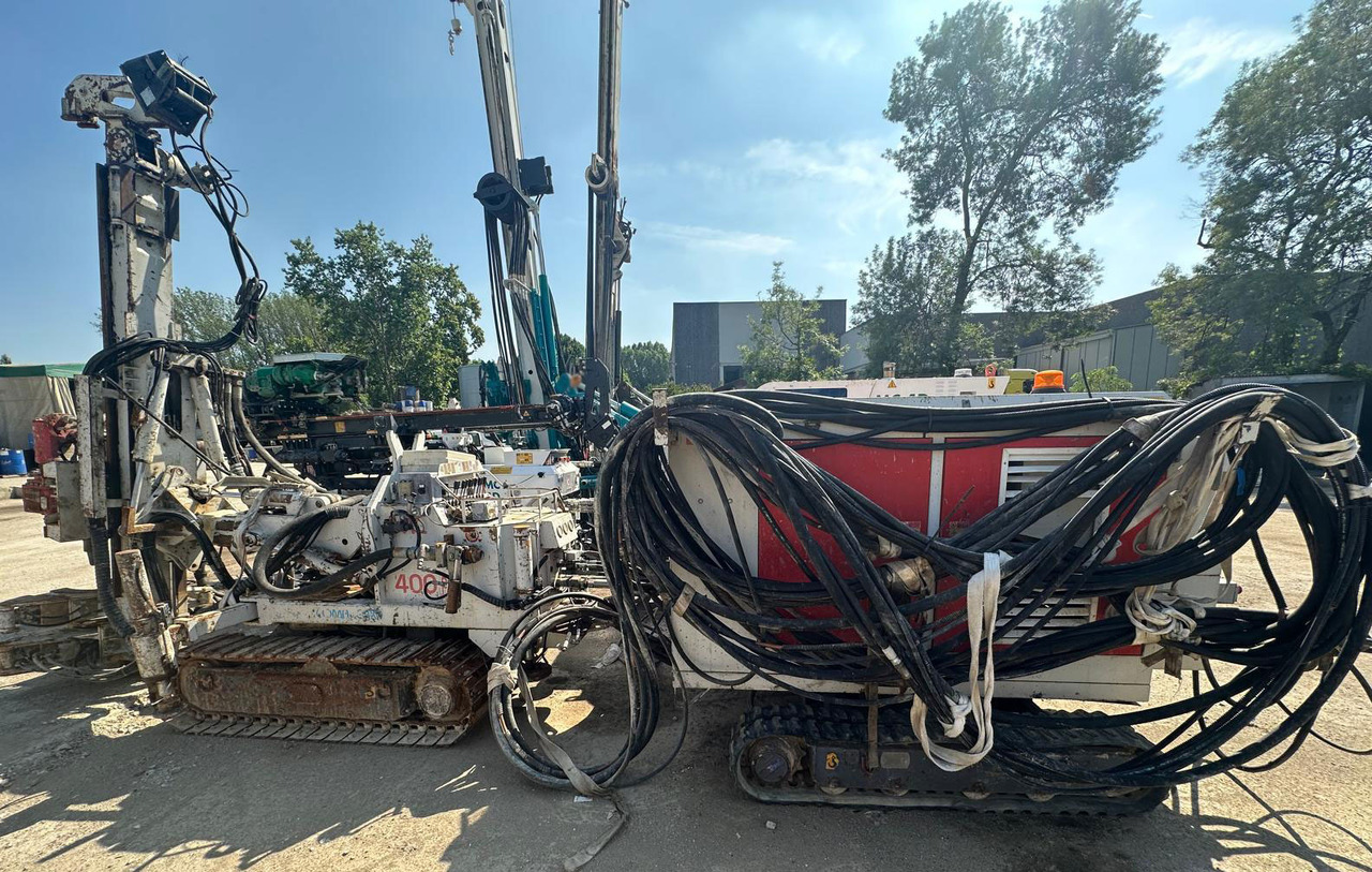Comacchio MC 400 P - Pile driver: picture 1 Comacchio MC 400 P - Pile driver: picture 1