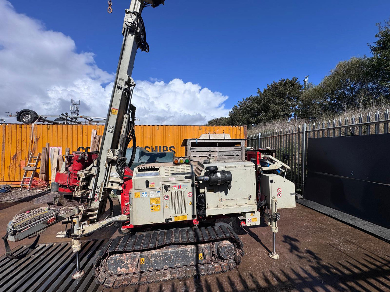 Comacchio MC4 - Pile driver: picture 2 Comacchio MC4 - Pile driver: picture 2