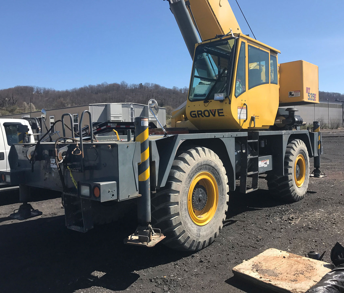 Grove RT535E - Rough terrain crane: picture 2 Grove RT535E - Rough terrain crane: picture 2