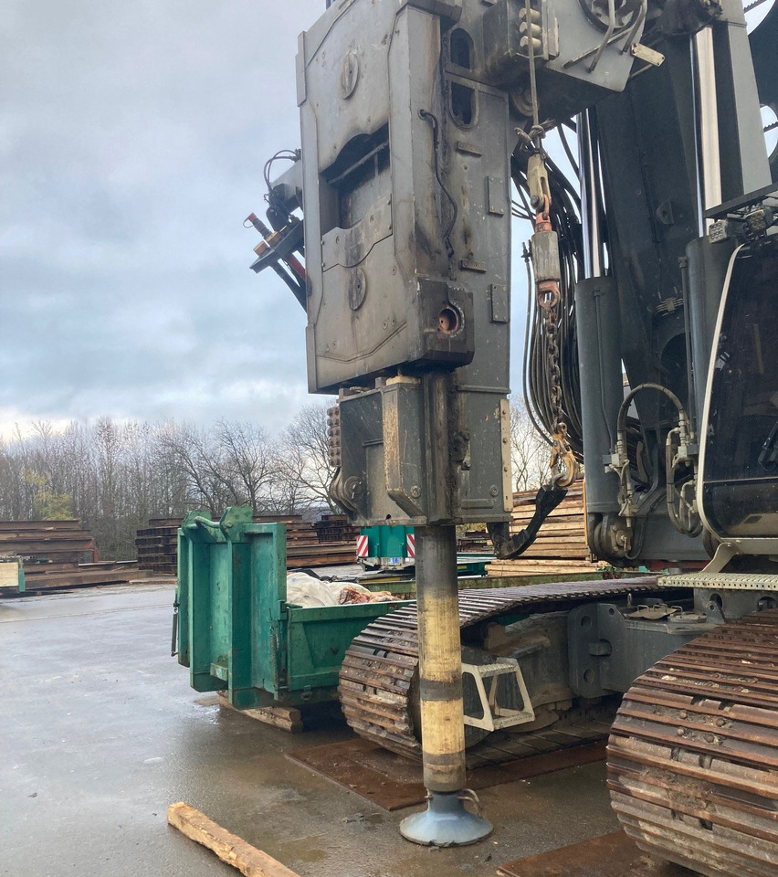 Liebherr LB28-320 - Pile driver: picture 3 Liebherr LB28-320 - Pile driver: picture 3