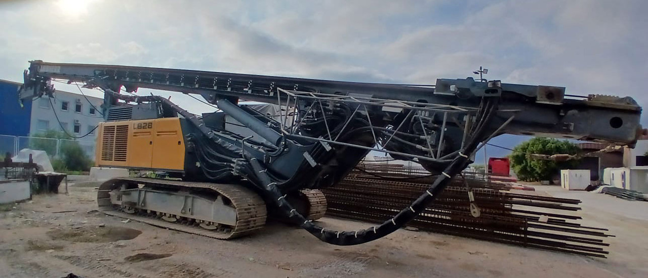 Liebherr LB28 - Pile driver: picture 1 Liebherr LB28 - Pile driver: picture 1