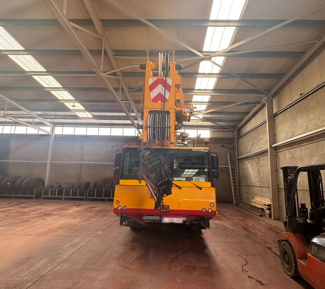 Mobile crane Liebherr LTM 1070-4.2: picture 6