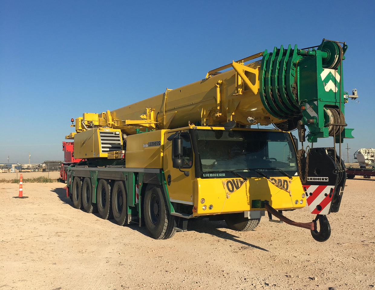 Liebherr LTM 1130-5.1 - Mobile crane: picture 3 Liebherr LTM 1130-5.1 - Mobile crane: picture 3