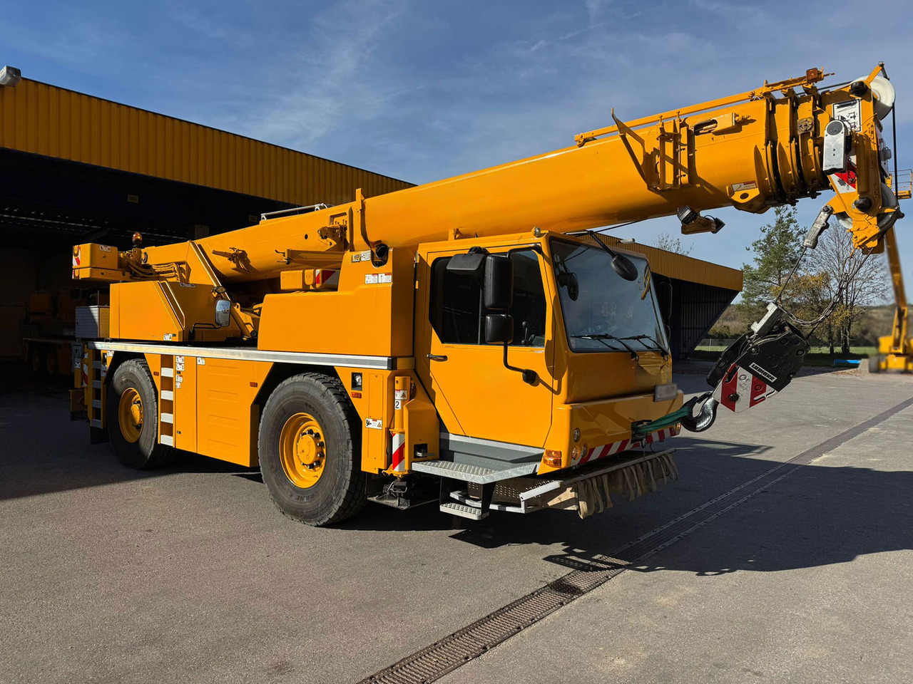 Liebherr LTM1030-2.1 - Mobile crane: picture 2 Liebherr LTM1030-2.1 - Mobile crane: picture 2