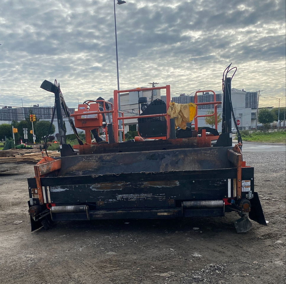 Midland SPD-10 - Asphalt paver: picture 4 Midland SPD-10 - Asphalt paver: picture 4