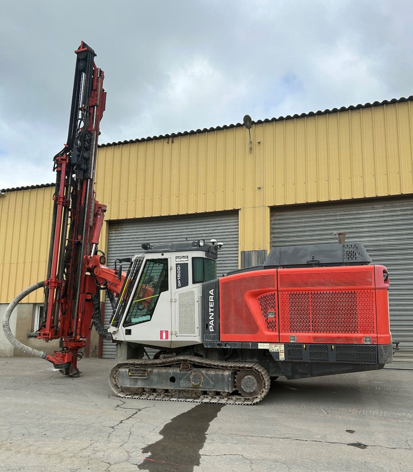 Sandvik DP1500i - Drilling rig: picture 1 Sandvik DP1500i - Drilling rig: picture 1