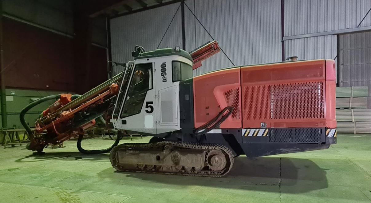 Sandvik DP900i - Drilling rig: picture 1 Sandvik DP900i - Drilling rig: picture 1