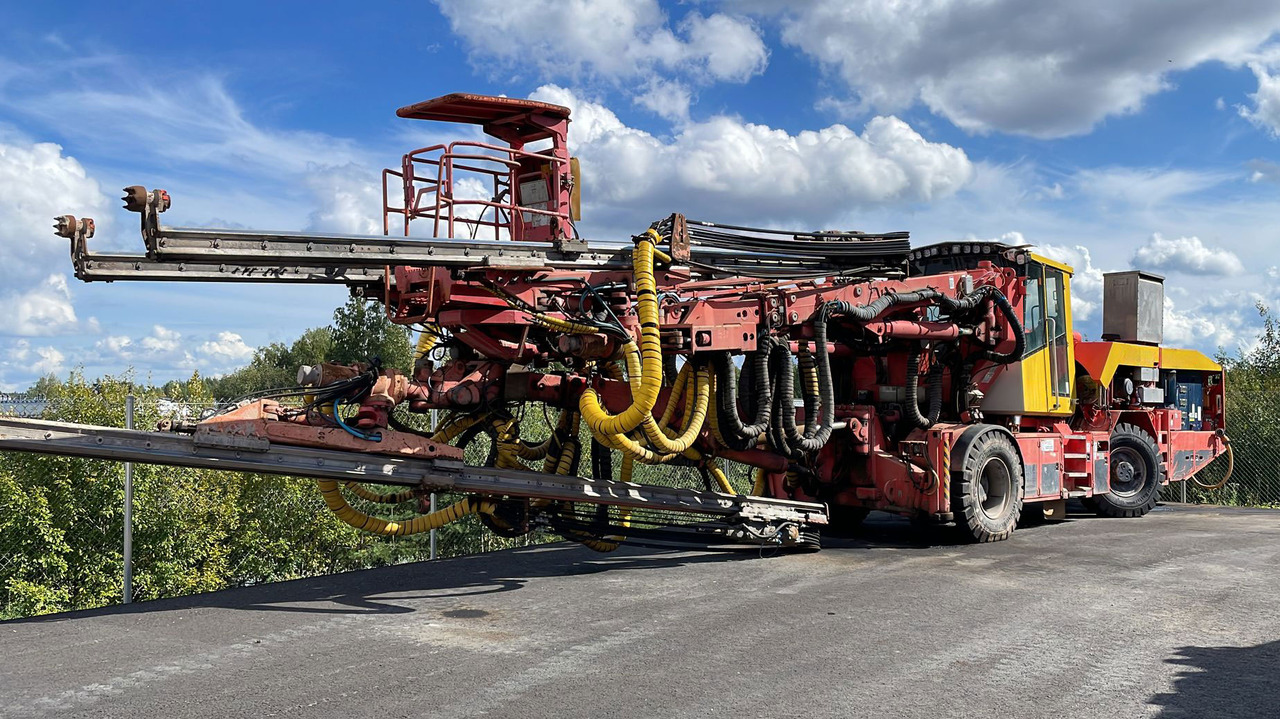 Sandvik DT1130I - Directional boring machine: picture 1 Sandvik DT1130I - Directional boring machine: picture 1