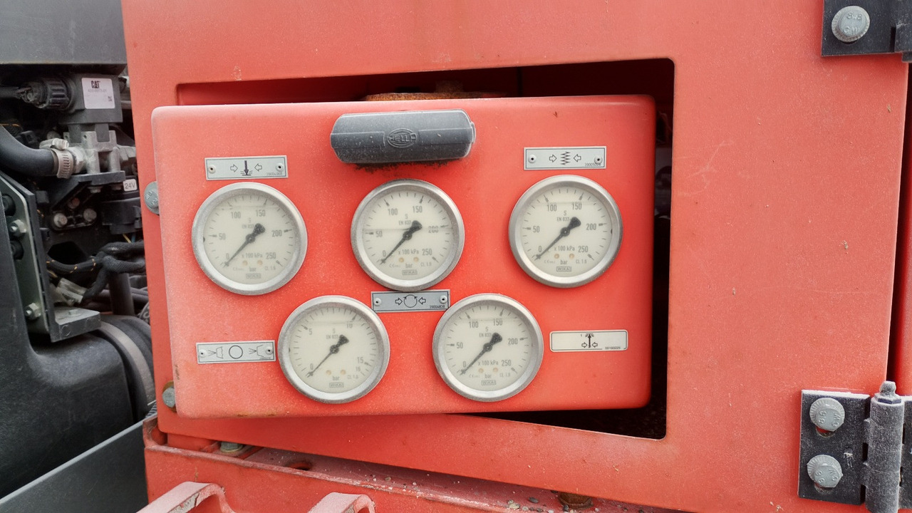 Drilling rig Sandvik DX800R: picture 7