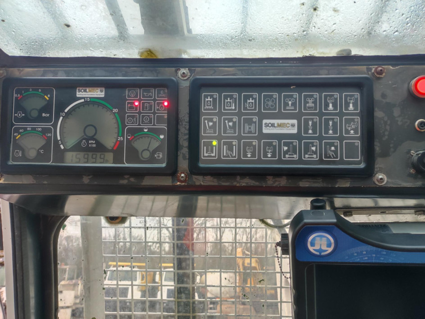 Pile driver Soilmec R-825: picture 7
