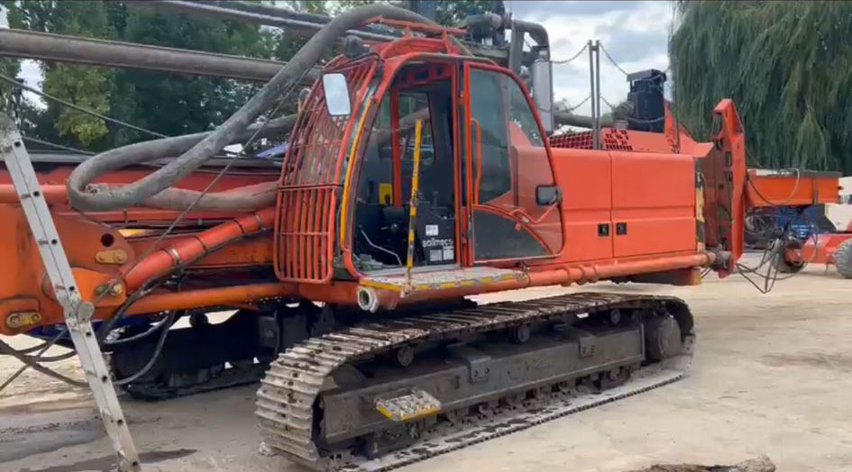 Soilmec SR-30 - Pile driver: picture 2 Soilmec SR-30 - Pile driver: picture 2