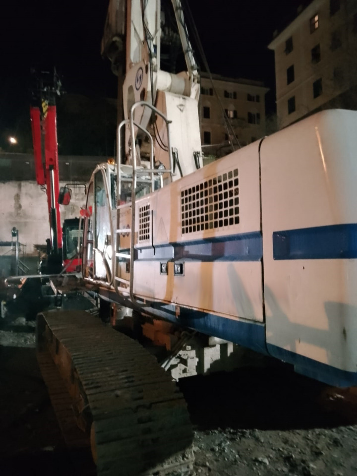 Soilmec SR-50 - Pile driver: picture 3 Soilmec SR-50 - Pile driver: picture 3