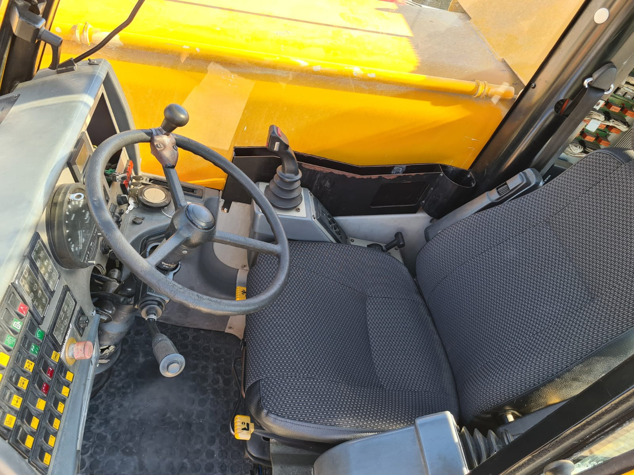 Mobile crane Terex Demag AC 40 City: picture 6 Mobile crane Terex Demag AC 40 City: picture 6