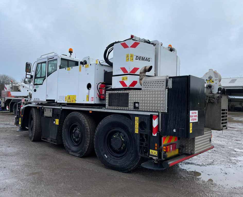 Terex Demag AC 45 City - All terrain crane: picture 4 Terex Demag AC 45 City - All terrain crane: picture 4