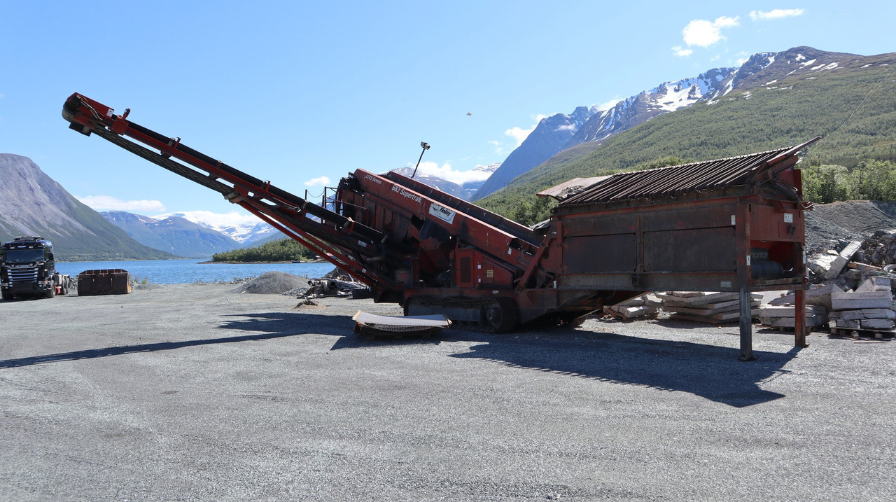 Terex Finlay 683 - Screener: picture 3 Terex Finlay 683 - Screener: picture 3