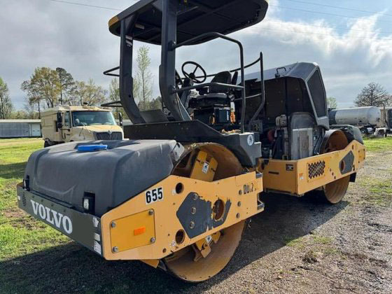 Volvo DD120C - Roller: picture 1 Volvo DD120C - Roller: picture 1