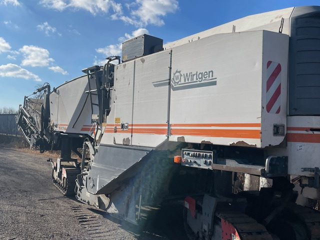 Wirtgen W 220 - Cold planer: picture 4 Wirtgen W 220 - Cold planer: picture 4