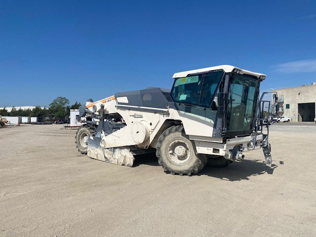 Wirtgen WR 200 XLI - Soil stabilizer: picture 1 Wirtgen WR 200 XLI - Soil stabilizer: picture 1