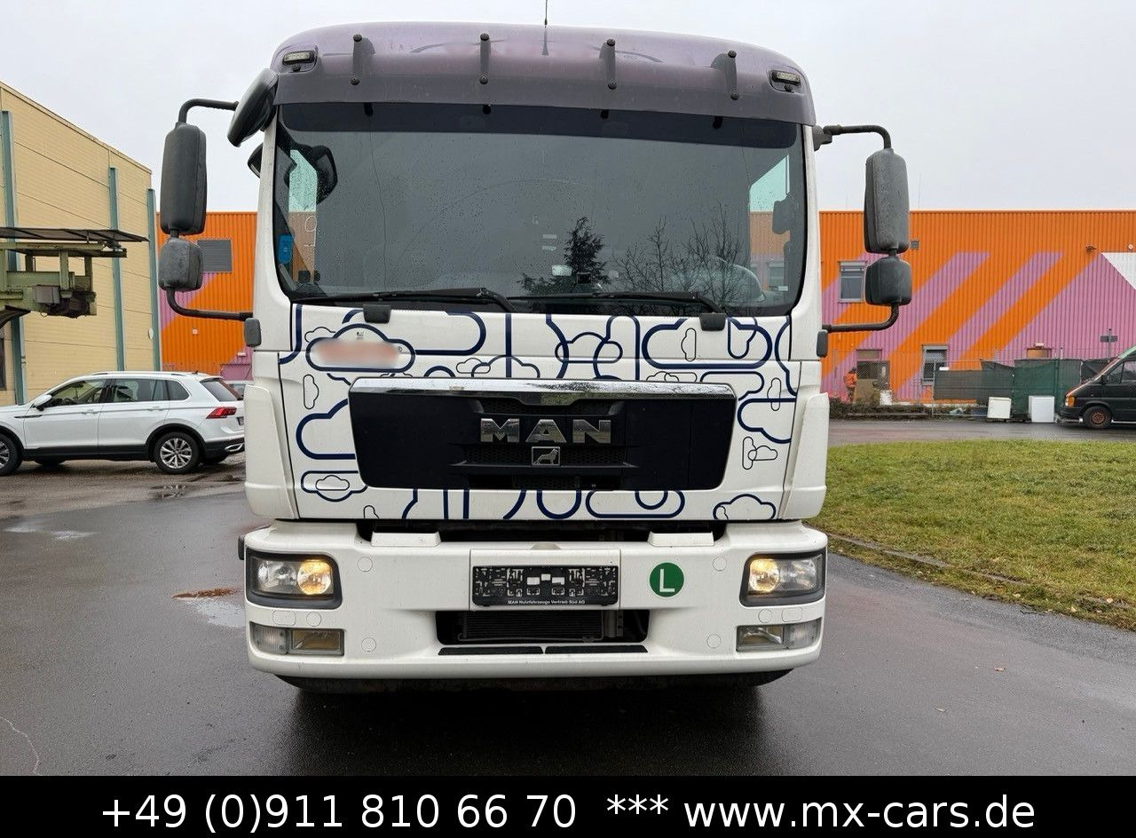 MAN TGM 12.250 Pritsche Plane LBW Schlafkabine Autom - Curtainsider truck: picture 2 MAN TGM 12.250 Pritsche Plane LBW Schlafkabine Autom - Curtainsider truck: picture 2