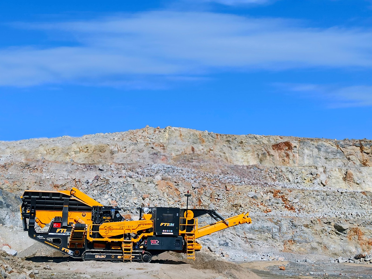 FABO mobile impact crusher - Impact crusher: picture 2 FABO mobile impact crusher - Impact crusher: picture 2