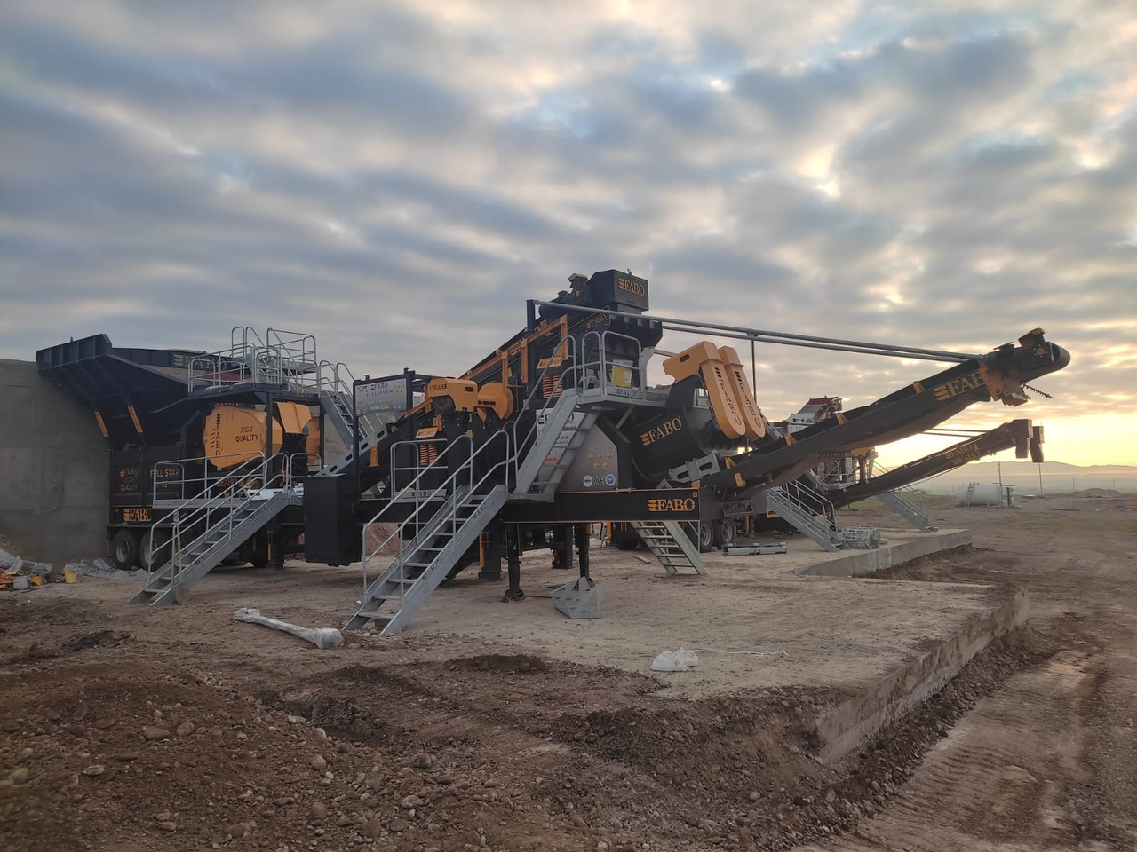 New Screener FABO mobile washing plant: picture 14