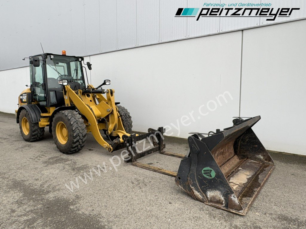 CAT Radlader 908 M Palettengabel +4in1 Schaufel 20 km/h - Wheel loader: picture 2 CAT Radlader 908 M Palettengabel +4in1 Schaufel 20 km/h - Wheel loader: picture 2