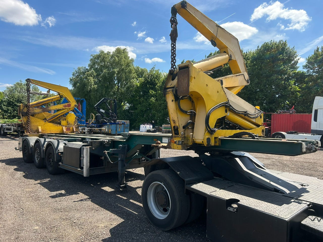 Hammar 195 HC / 20 ft, 2 x 20 ft 40 ft HC, power pack Diesel, Wireless controller 2 x, telescopic chassis - Container transporter/ Swap body semi-trailer: picture 2 Hammar 195 HC / 20 ft, 2 x 20 ft 40 ft HC, power pack Diesel, Wireless controller 2 x, telescopic chassis - Container transporter/ Swap body semi-trailer: picture 2