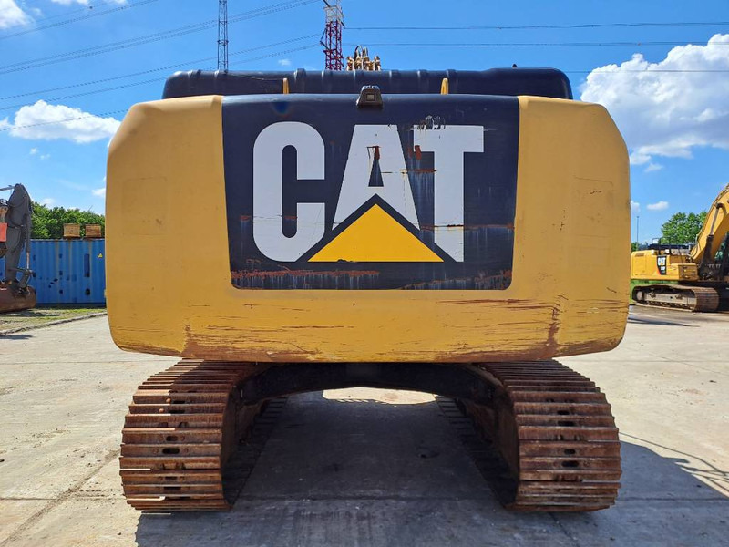 Cat 330FL N - Crawler excavator: picture 3 Cat 330FL N - Crawler excavator: picture 3