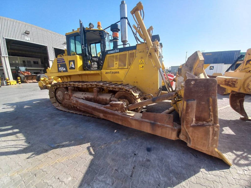 Komatsu D155A-6R (4 pieces available in Abu Dhabi) - Bulldozer: picture 4 Komatsu D155A-6R (4 pieces available in Abu Dhabi) - Bulldozer: picture 4