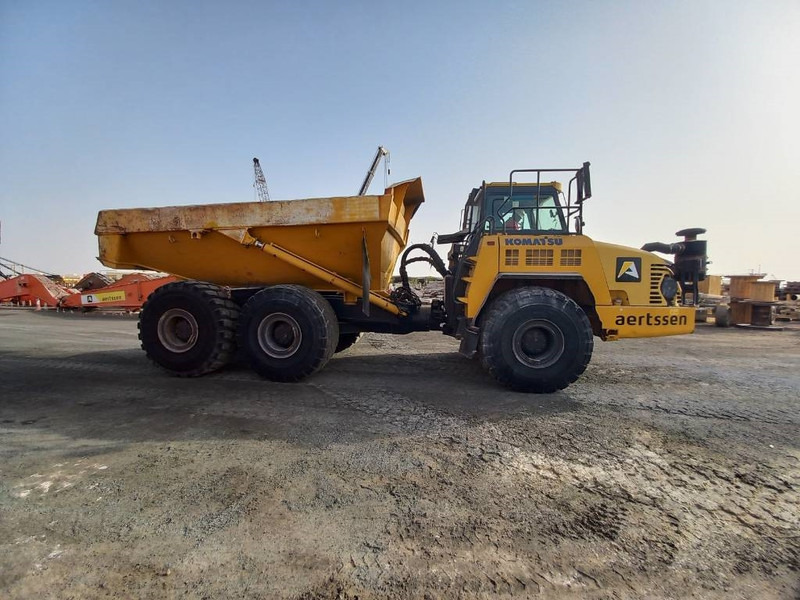Komatsu HM400-3R (4 pcs available in Abu Dhabi) - Articulated dumper: picture 4 Komatsu HM400-3R (4 pcs available in Abu Dhabi) - Articulated dumper: picture 4