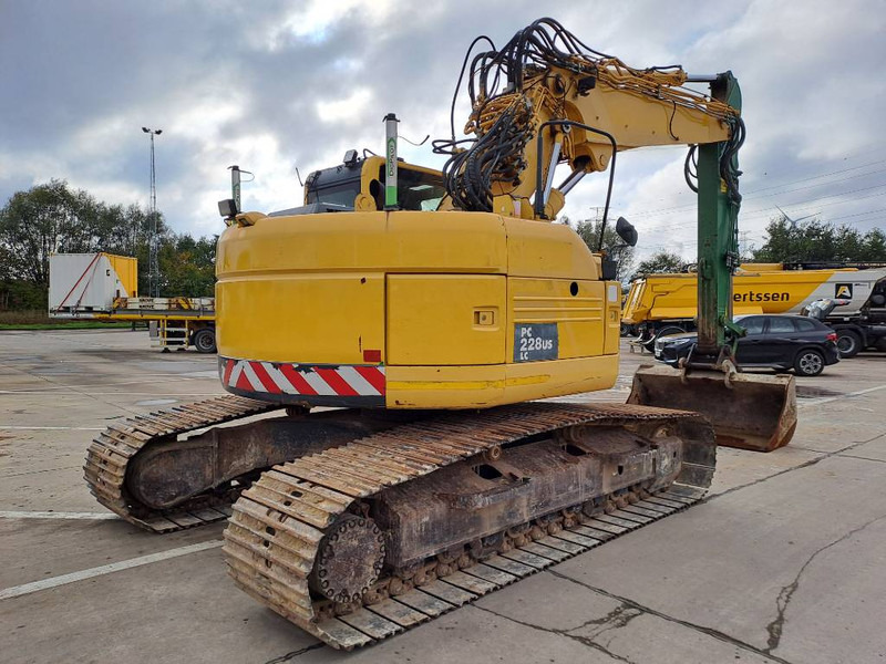 Komatsu PC228USLC-8 - Crawler excavator: picture 4 Komatsu PC228USLC-8 - Crawler excavator: picture 4