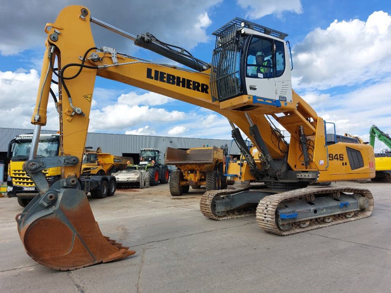 Liebherr R946 LC (Lifting Cab) - Crawler excavator: picture 2 Liebherr R946 LC (Lifting Cab) - Crawler excavator: picture 2