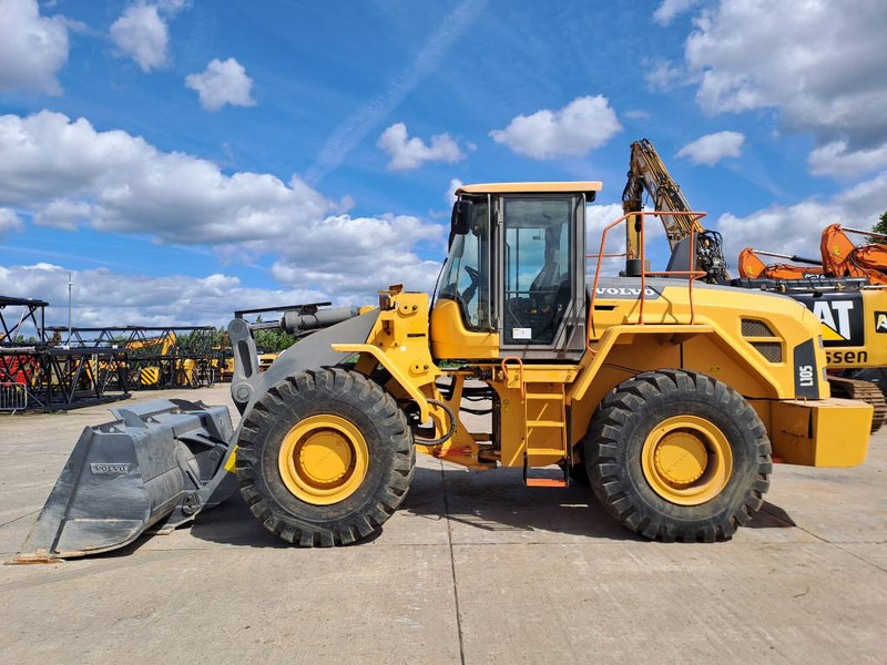 Volvo L 105 - Wheel loader: picture 1 Volvo L 105 - Wheel loader: picture 1