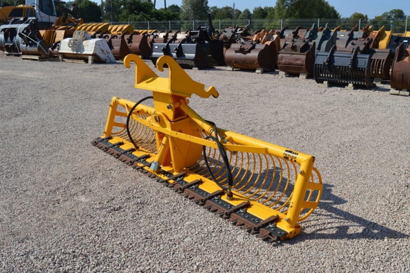 Herder MXZ 300 CW40 - Excavator bucket for Excavator: picture 2 Herder MXZ 300 CW40 - Excavator bucket for Excavator: picture 2
