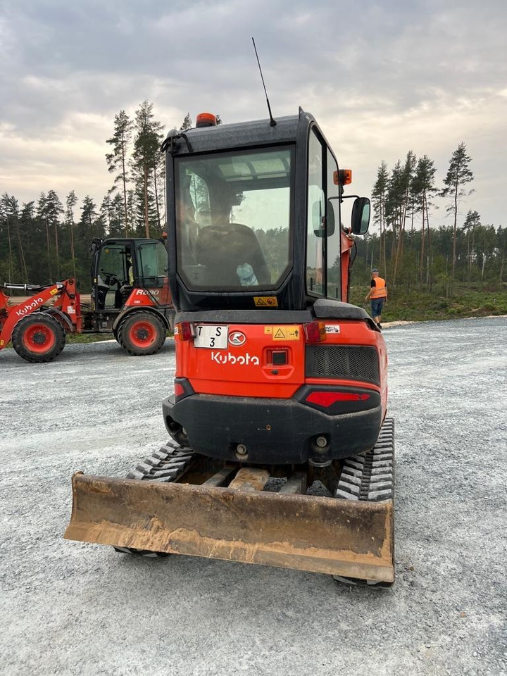 KUBOTA U27-4 - Mini excavator: picture 2 KUBOTA U27-4 - Mini excavator: picture 2