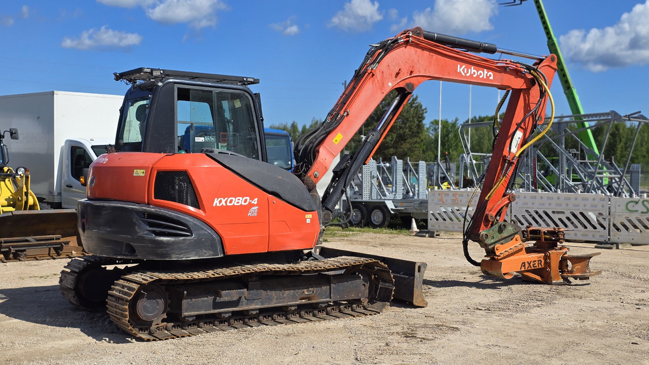 Kubota KX080-4, AXER 540 - Forestry tractor: picture 4 Kubota KX080-4, AXER 540 - Forestry tractor: picture 4