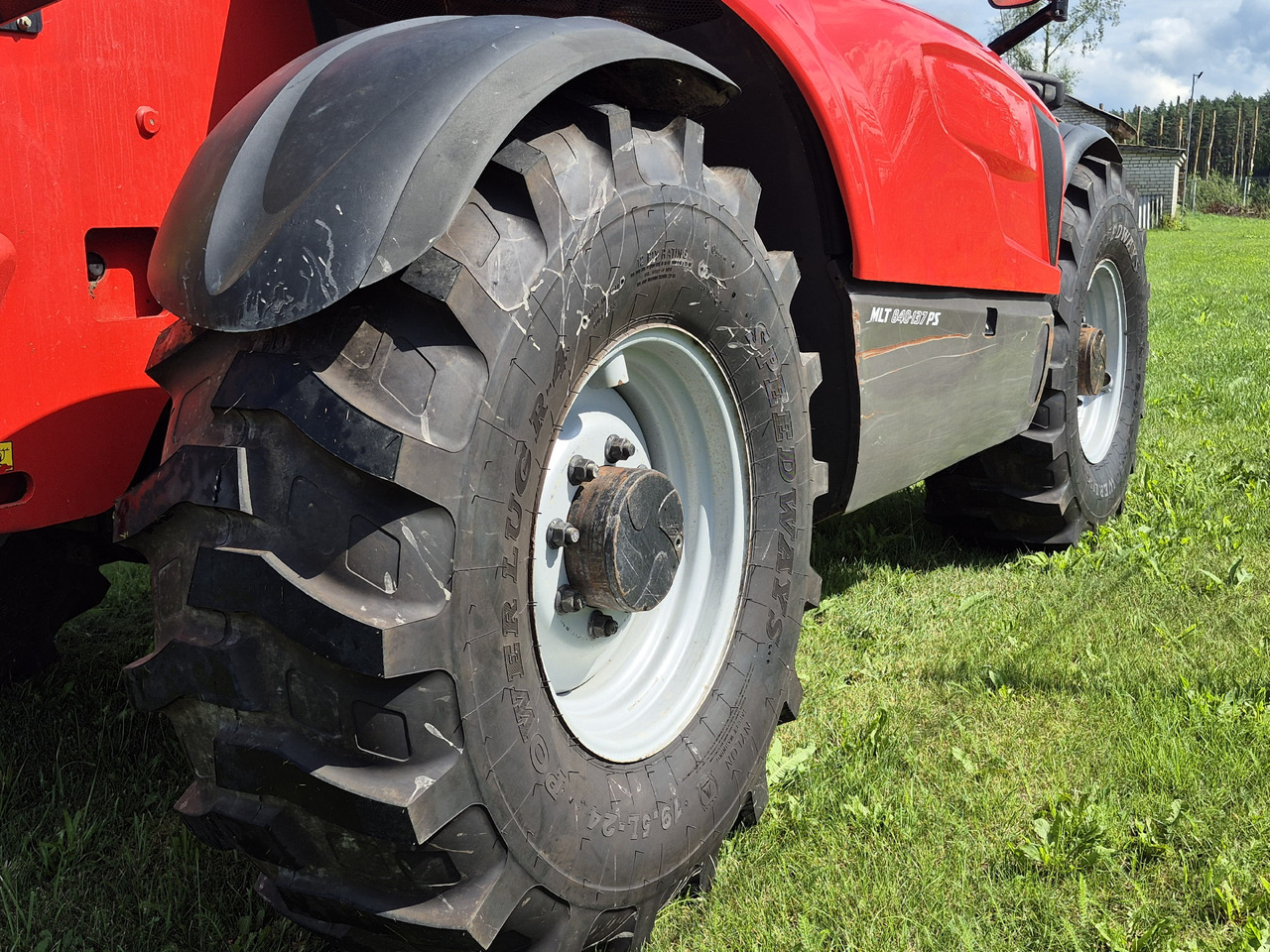 MANITOU MLT840 137 ST38 - Telescopic wheel loader: picture 4 MANITOU MLT840 137 ST38 - Telescopic wheel loader: picture 4
