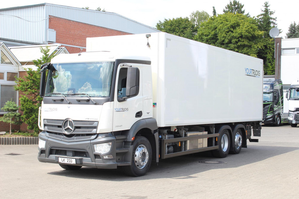 Mercedes-Benz Antos 2540 E6 Kühlkoffer Lift-Lenkachse LBW 2t - Refrigerator truck: picture 1 Mercedes-Benz Antos 2540 E6 Kühlkoffer Lift-Lenkachse LBW 2t - Refrigerator truck: picture 1